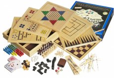 Klassieke spellenverzameling houten uitvoering in box